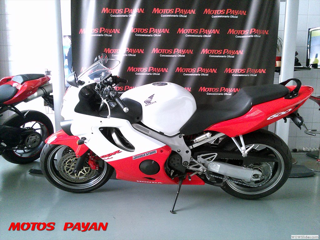 HONDA CBR600F 1999